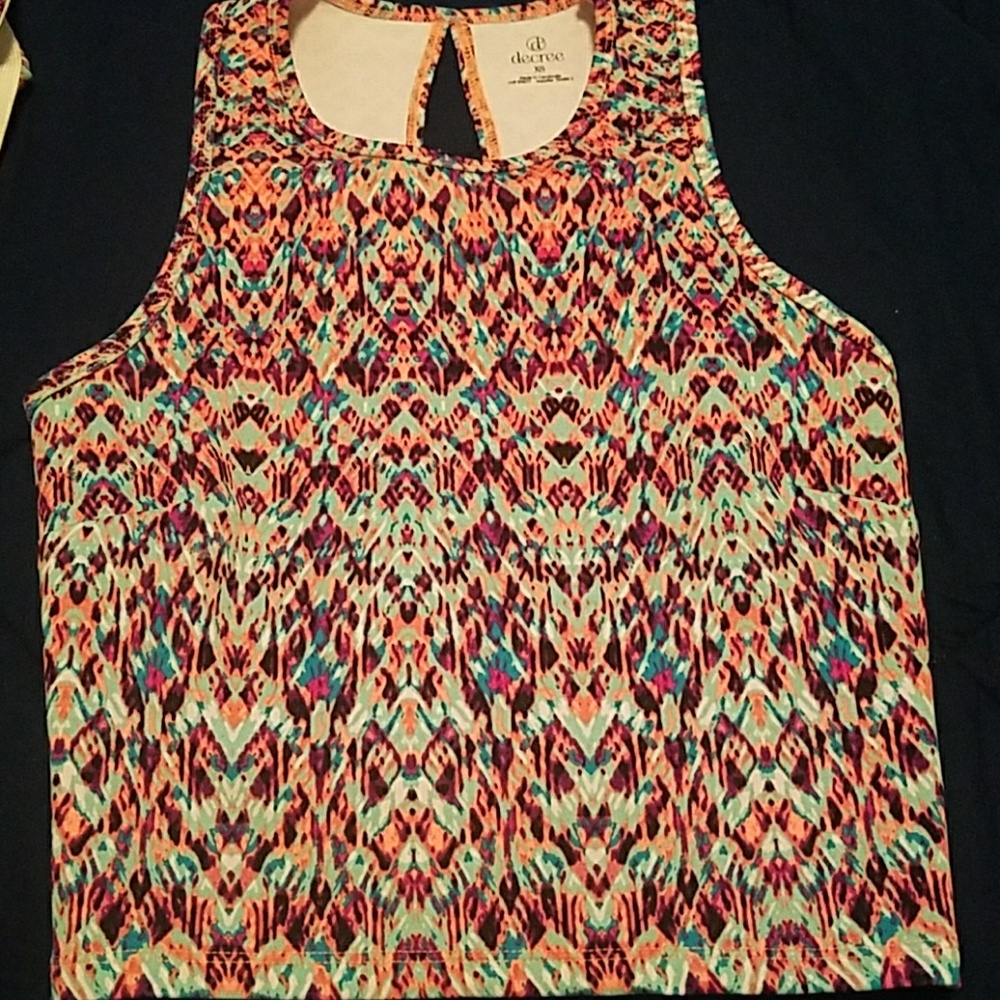 Crop top